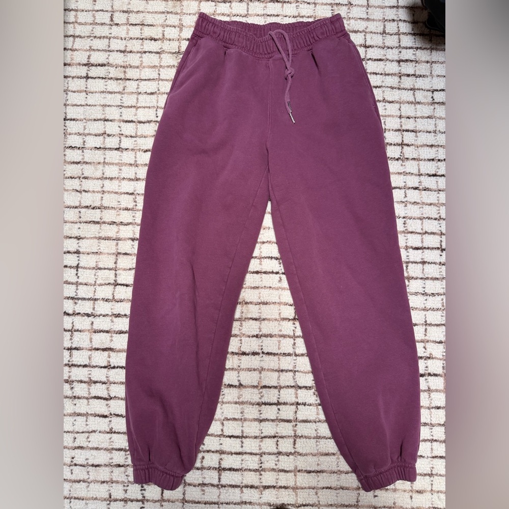 Abercrombie & Fitch Women’s Plum Jogger Sweatpants
